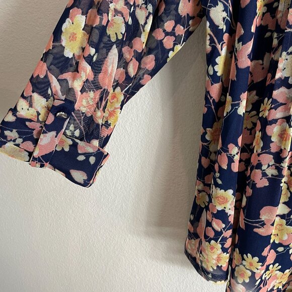 Cocomo Woman Plus 2X Floral Blouse Roll Tab Sleeve Tunic Top Stretch Mesh Shirt - Picture 8 of 9